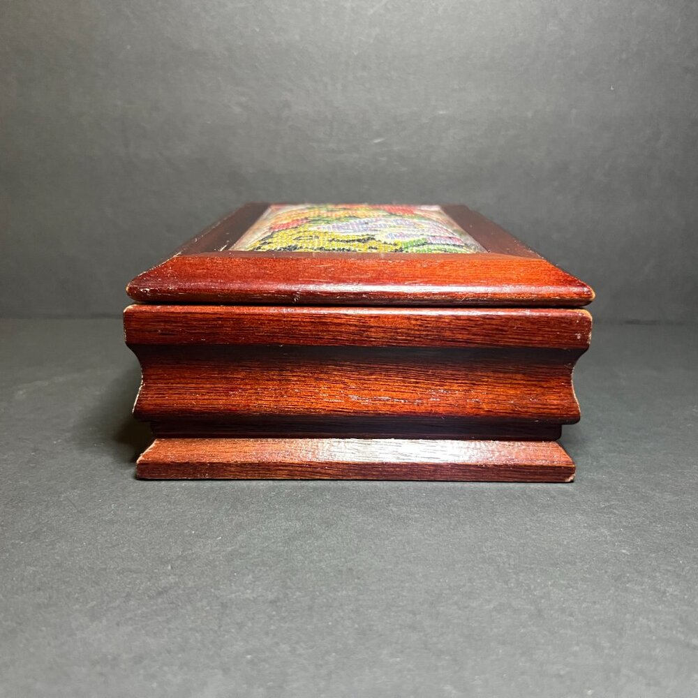 Vintage Floral Tapestry Inlay Wooden Hinged Lid Pink Velvet Lined Jewelry Box - Picture 4 of 10